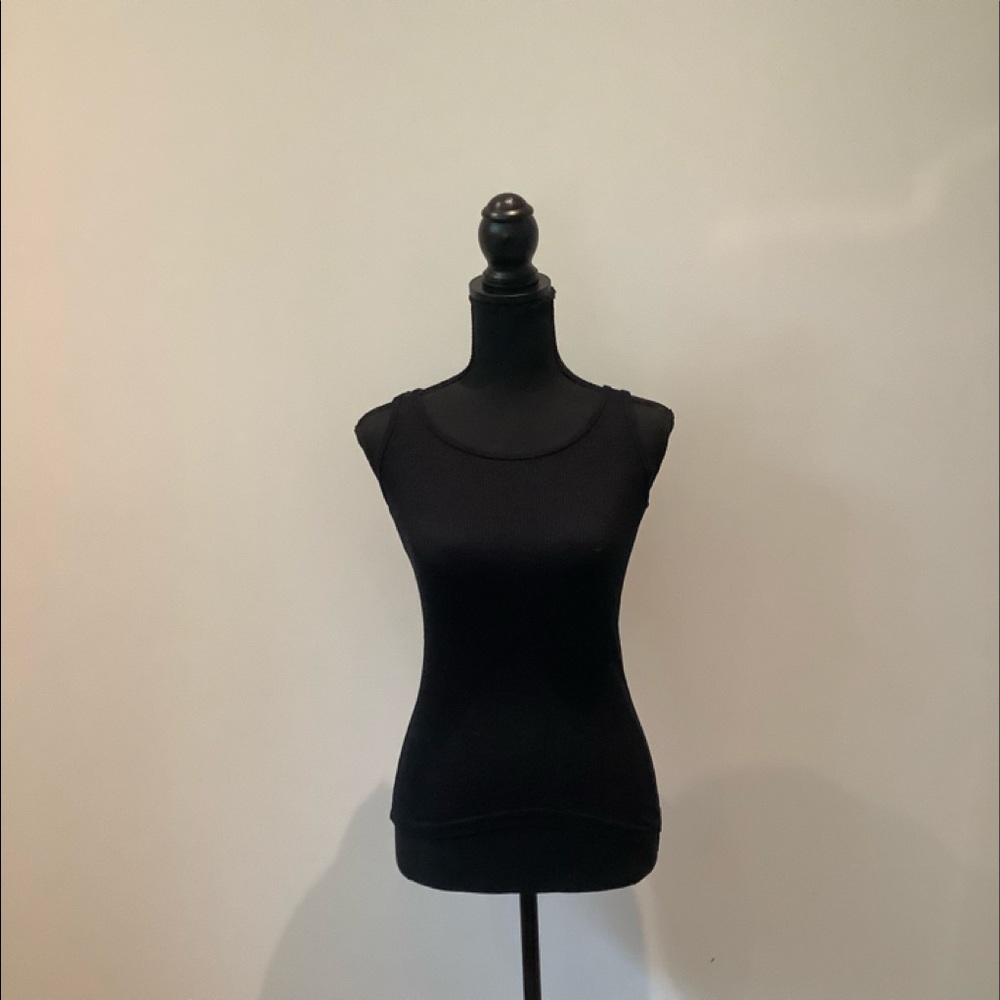 Michael Stars tank top which combines with anything is in perfect condition.